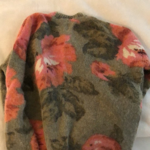 SEZANE FLEUR JUMPER SOLD OUT ON SITE - Picture 6 of 6